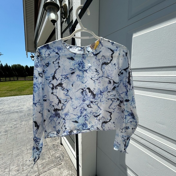 Silk long sleeved crop - Picture 5 of 9